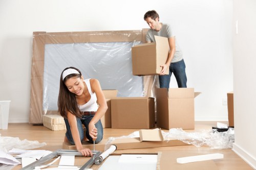 Moving truck and professional movers in Loughton