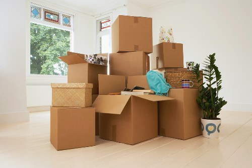 Secure packing of belongings by Abbots Langley movers